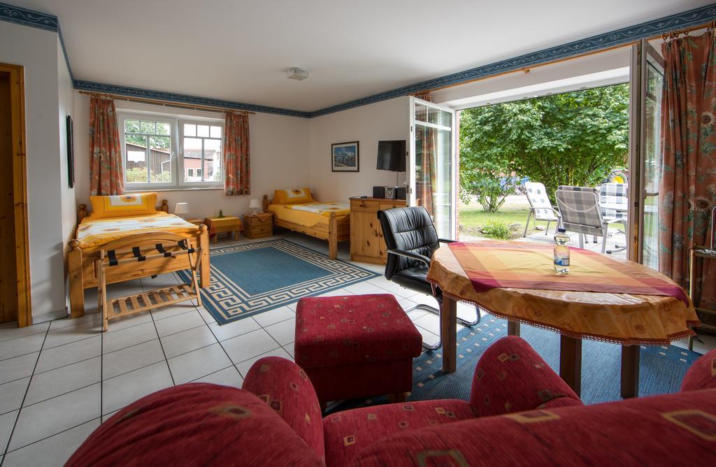 Muellers Bauernhof Guest House Isenbüttel Eksteriør bilde