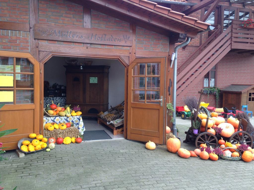 Muellers Bauernhof Guest House Isenbüttel Eksteriør bilde